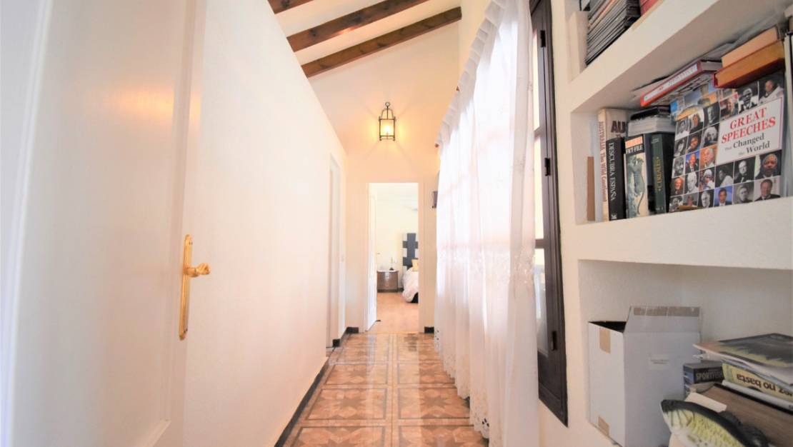 Sale - Villa - Orihuela - Villamartin