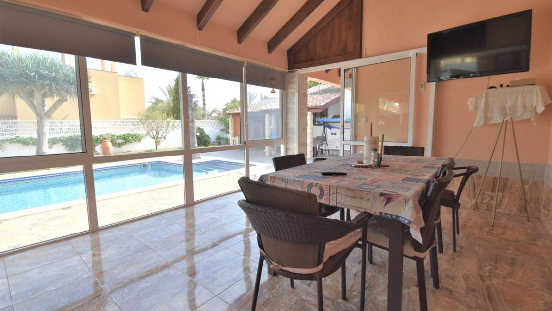 Sale - Villa - Orihuela - Villamartin