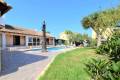 Sale - Villa - Orihuela - Villamartin