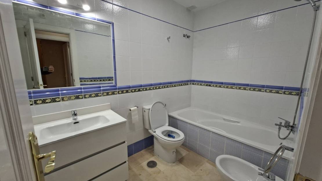 Sale - Villa - Orihuela - Villamartin