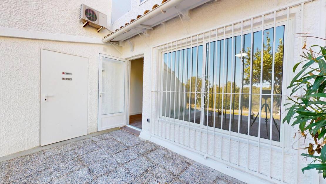 Sale - Villa - Orihuela - Villamartin