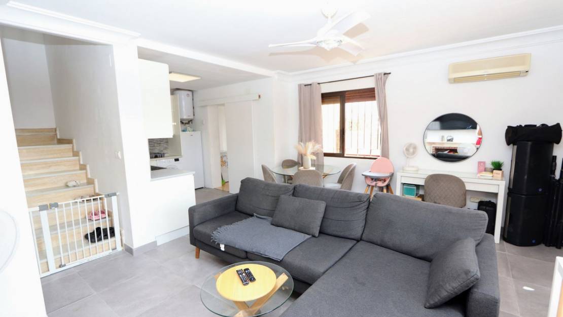 Sale - Villa - Orihuela - Villamartin