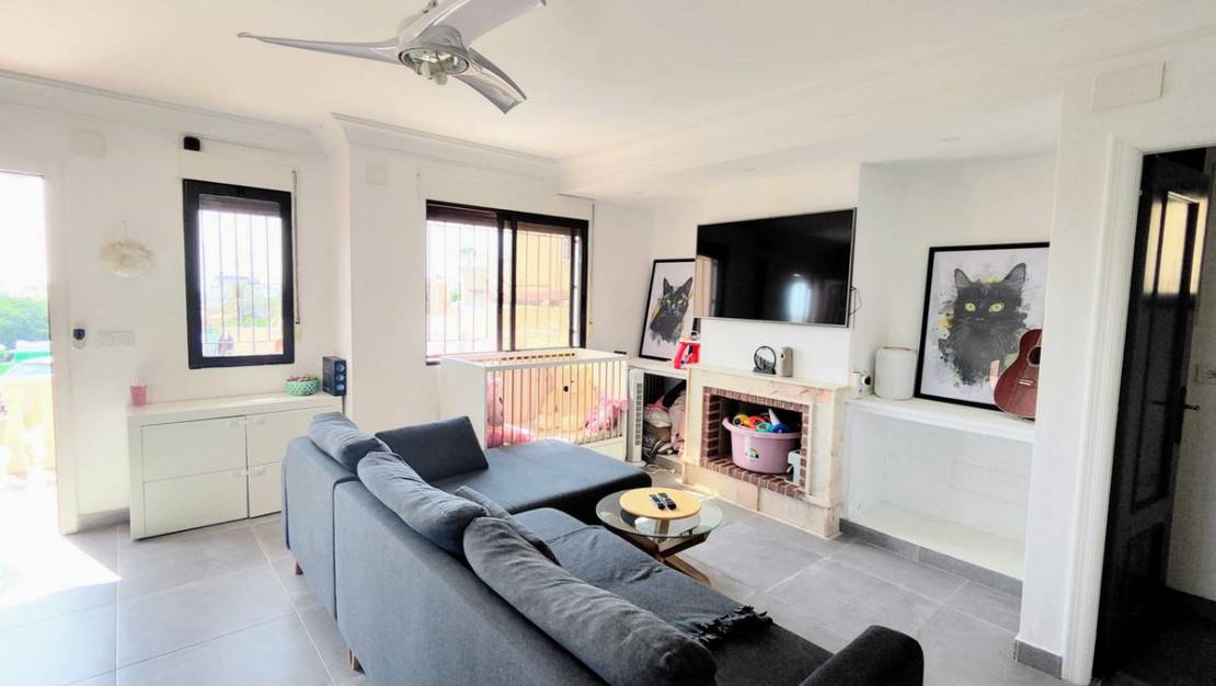 Sale - Villa - Orihuela - Villamartin