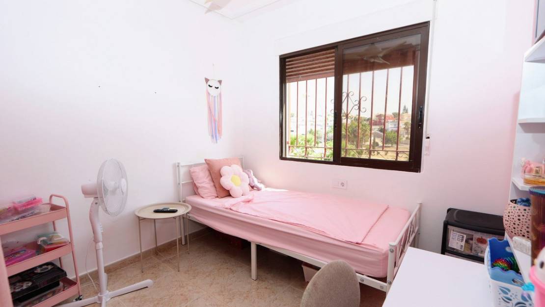 Sale - Villa - Orihuela - Villamartin