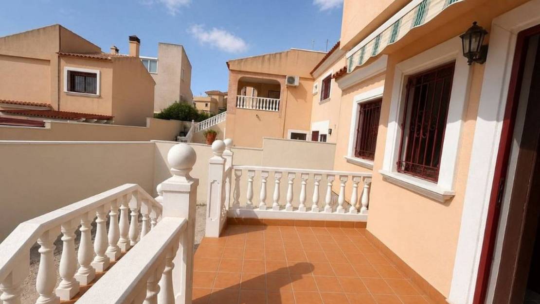 Sale - Villa - Orihuela - Villamartin