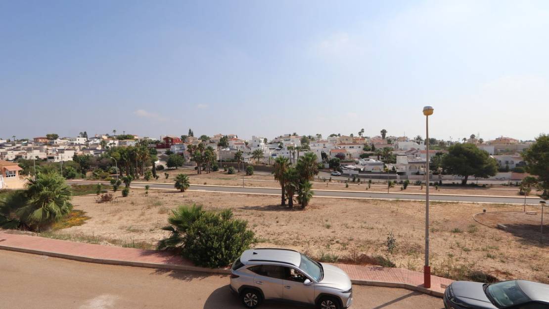 Sale - Villa - Orihuela - Villamartin