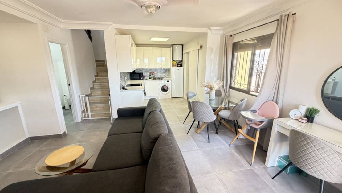 Sale - Villa - Orihuela - Villamartin