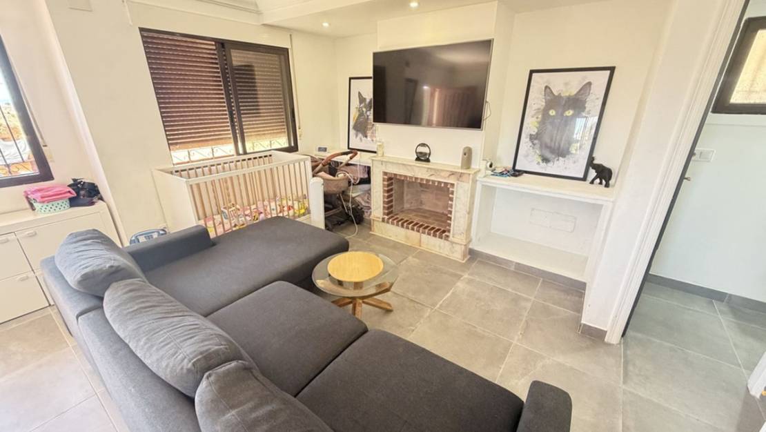 Sale - Villa - Orihuela - Villamartin
