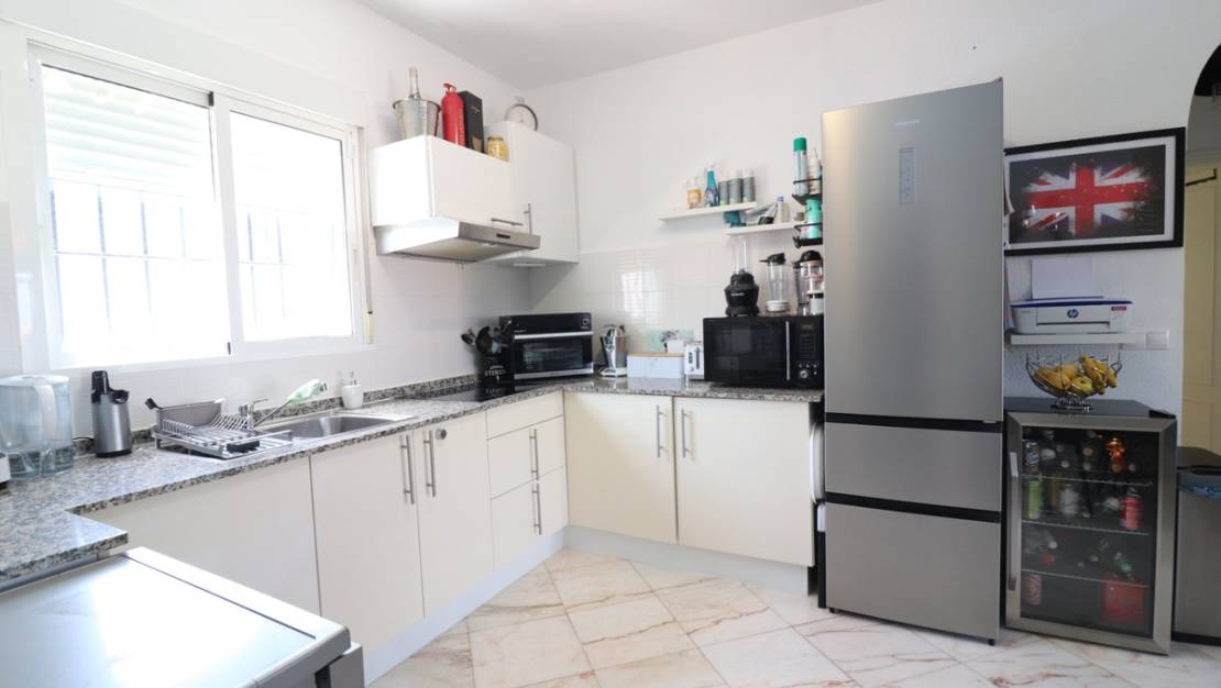 Sale - Villa - Orihuela - Villamartin