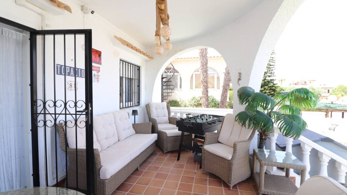 Sale - Villa - Orihuela - Villamartin