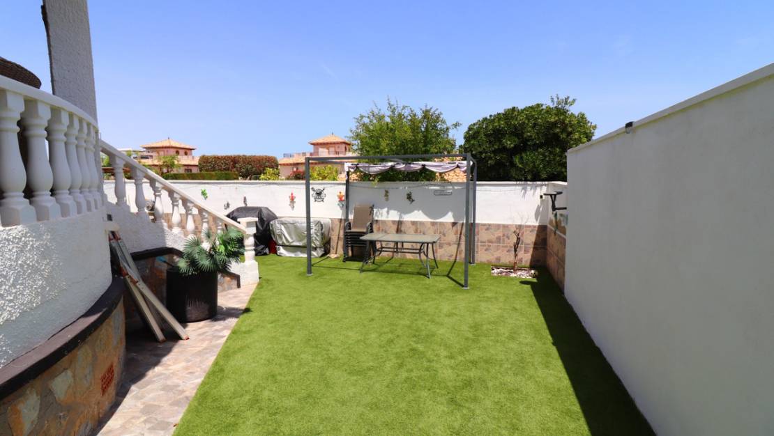 Sale - Villa - Orihuela - Villamartin