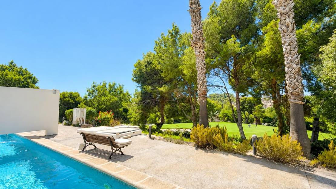 Sale - Villa - Orihuela - Villamartin