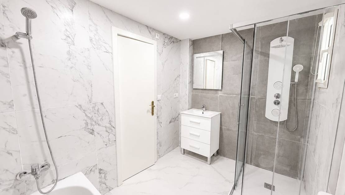 Sale - Villa - Orihuela - Villamartin