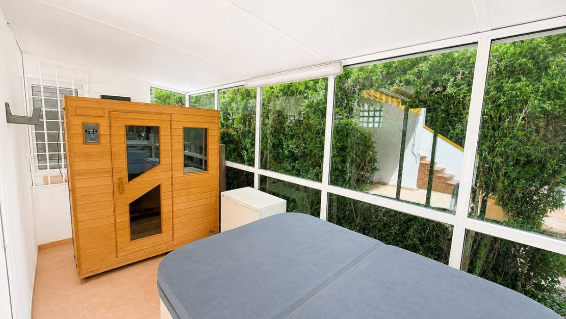 Sale - Villa - Orihuela - Villamartin