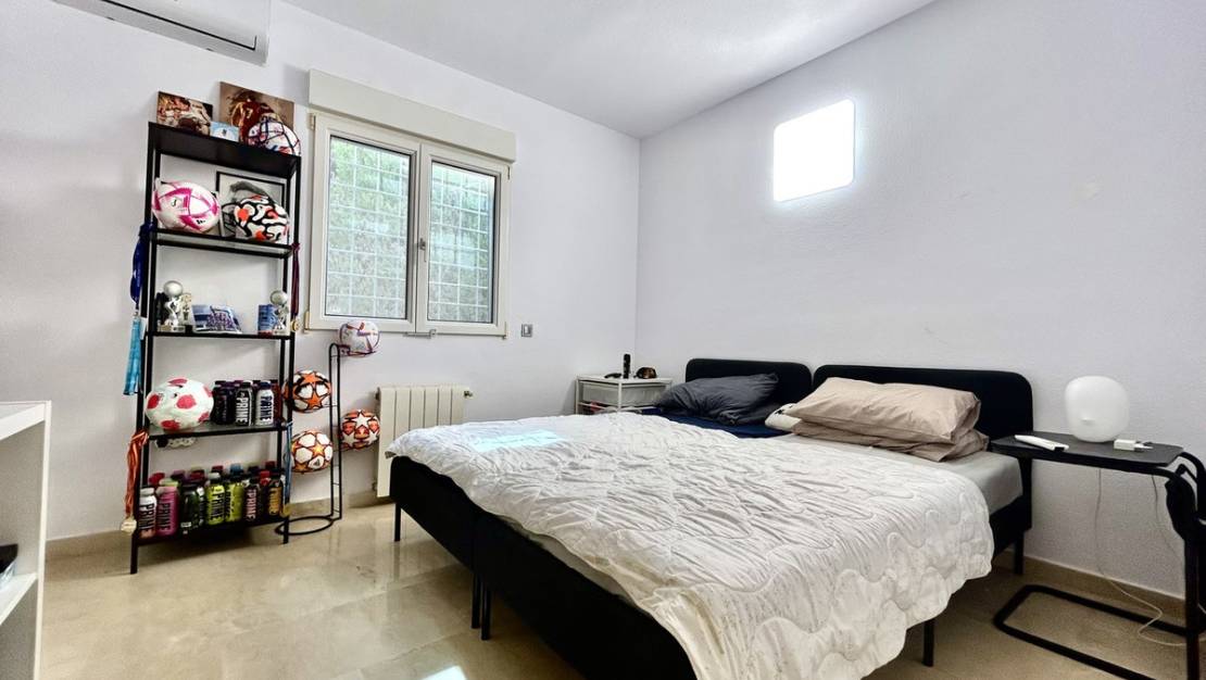 Sale - Villa - Orihuela - Villamartin