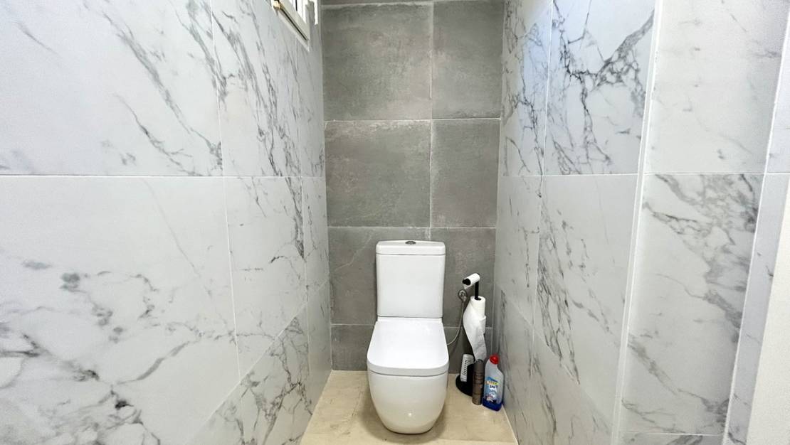Sale - Villa - Orihuela - Villamartin