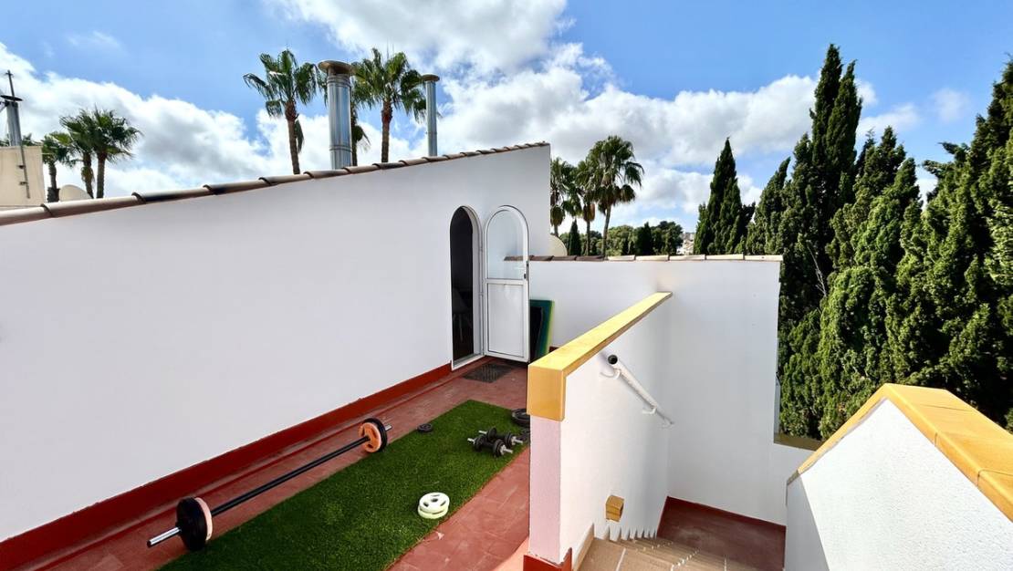 Sale - Villa - Orihuela - Villamartin