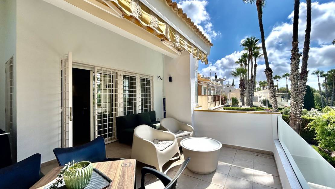 Sale - Villa - Orihuela - Villamartin