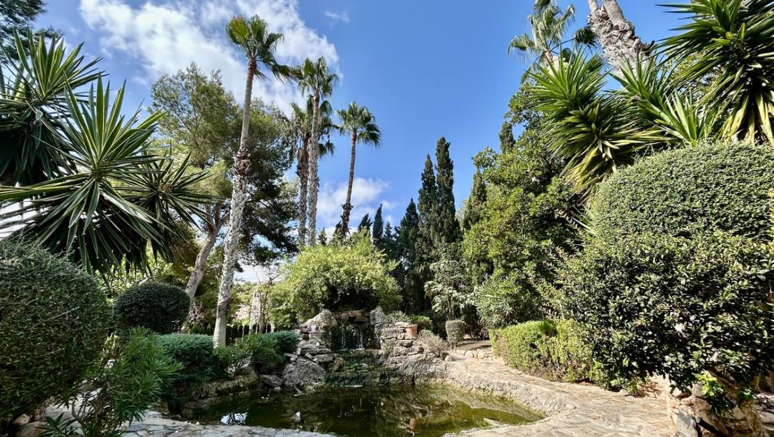 Sale - Villa - Orihuela - Villamartin