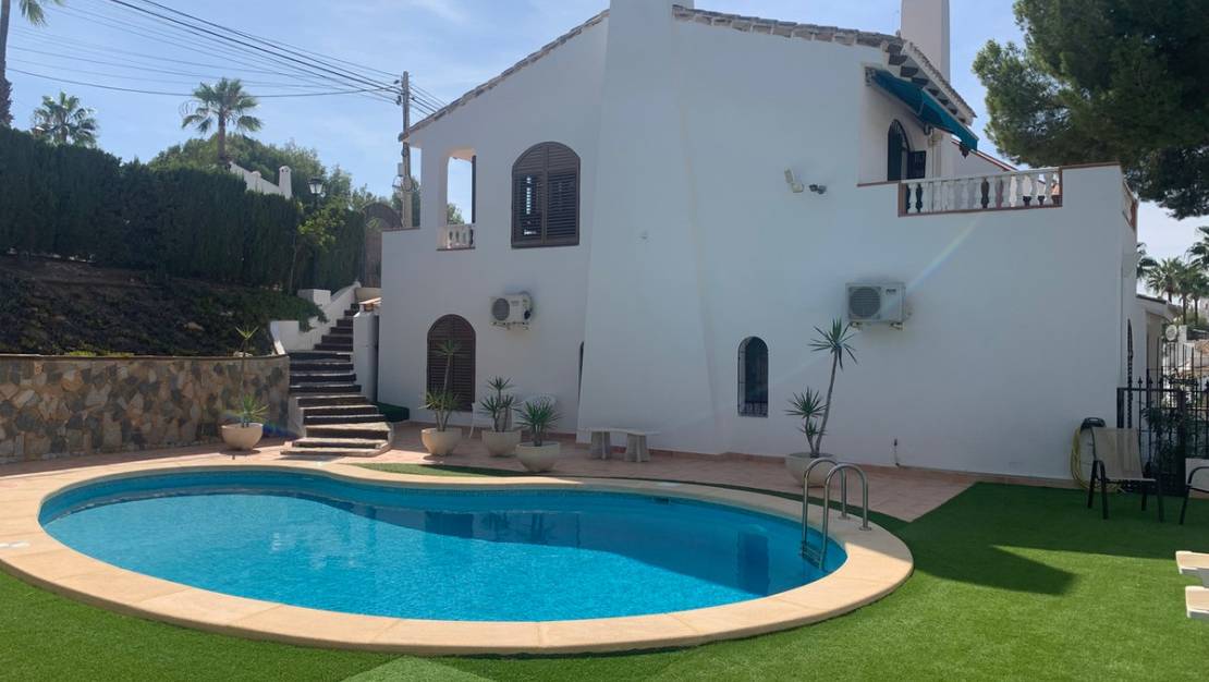 Sale - Villa - Orihuela - Villamartin