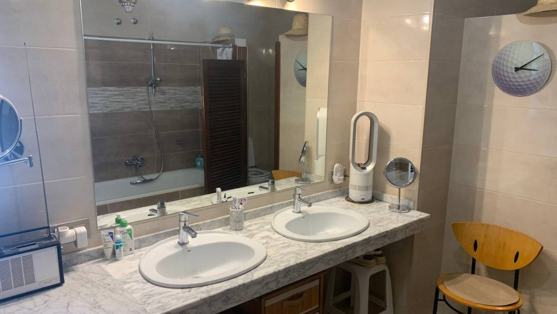 Sale - Villa - Orihuela - Villamartin