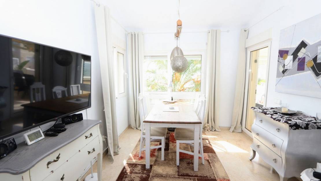 Sale - Villa - Orihuela - Villamartin
