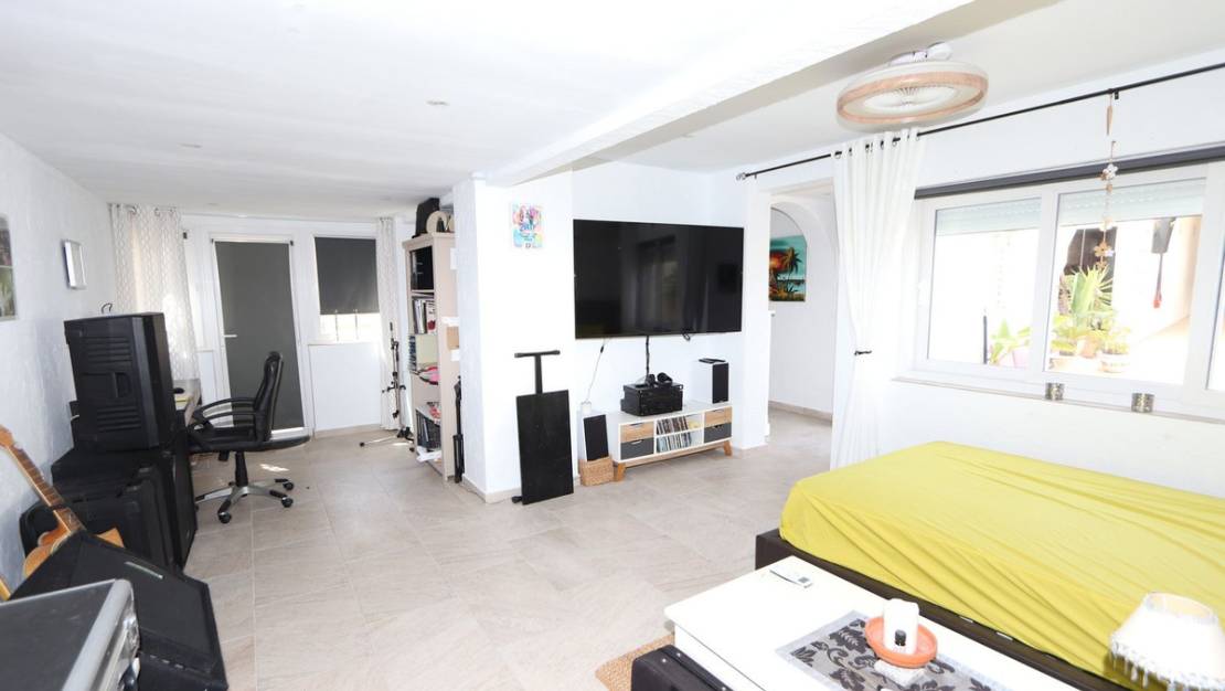 Sale - Villa - Orihuela - Villamartin