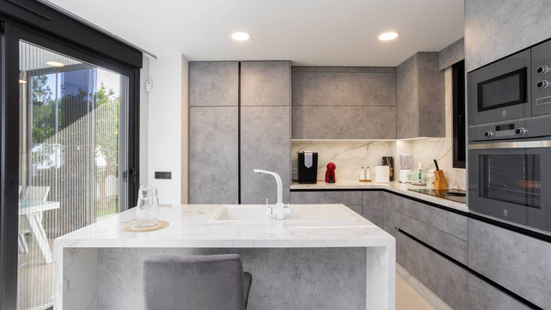 Sale - Villa - Orihuela - Villamartin