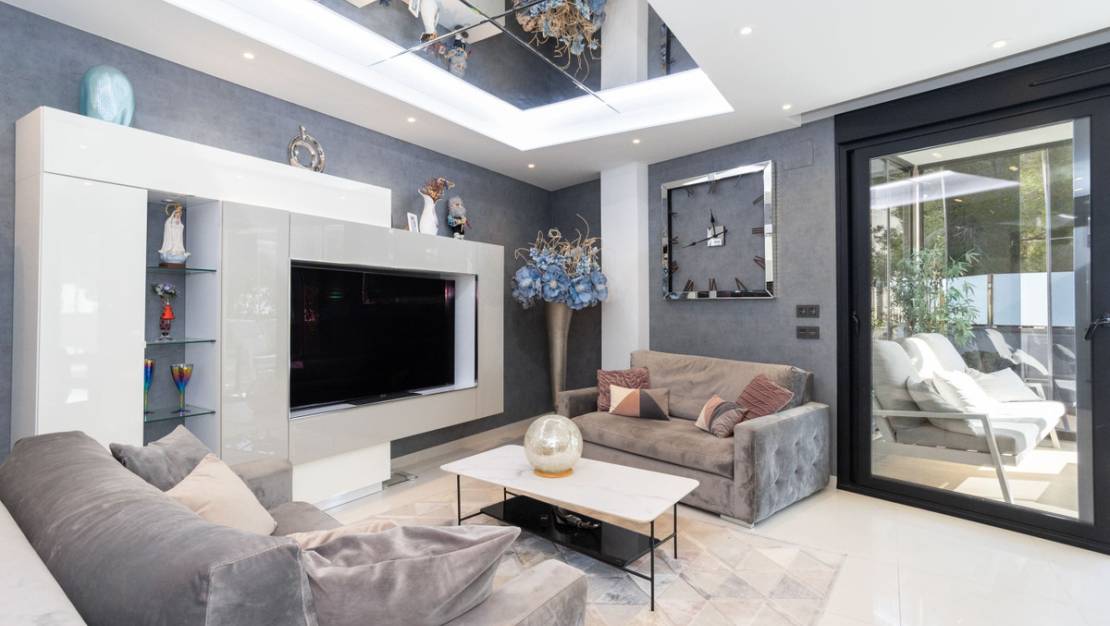 Sale - Villa - Orihuela - Villamartin