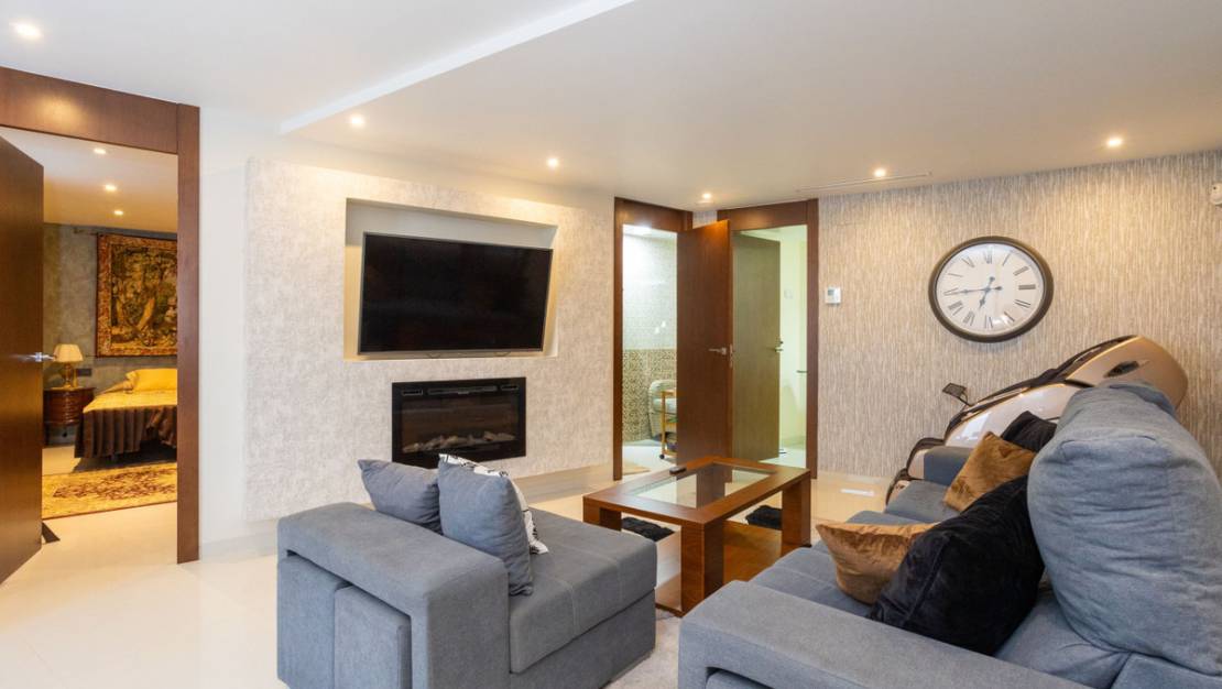 Sale - Villa - Orihuela - Villamartin