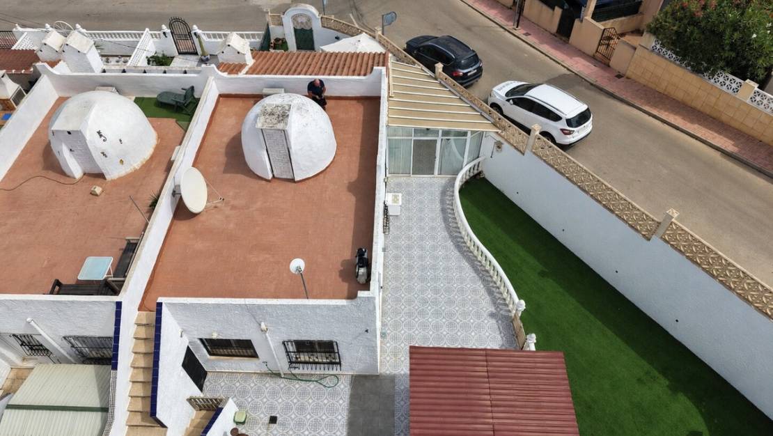 Sale - Villa - Orihuela - Villamartin