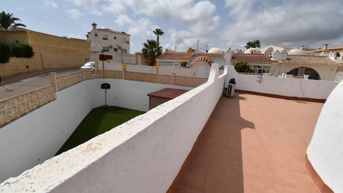 Sale - Villa - Orihuela - Villamartin