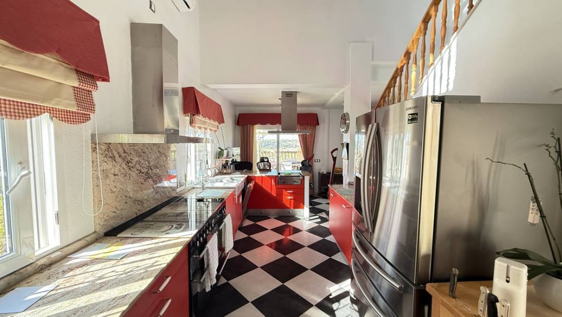 Sale - Villa - Orihuela - Villamartin