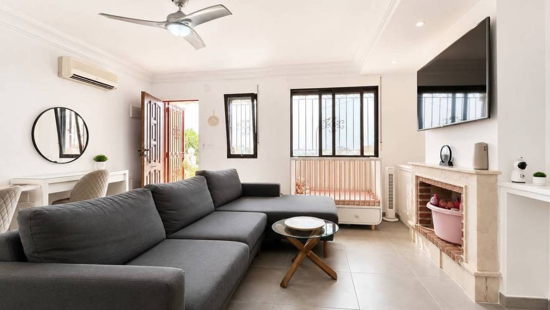 Sale - Villa - Orihuela - Villamartin