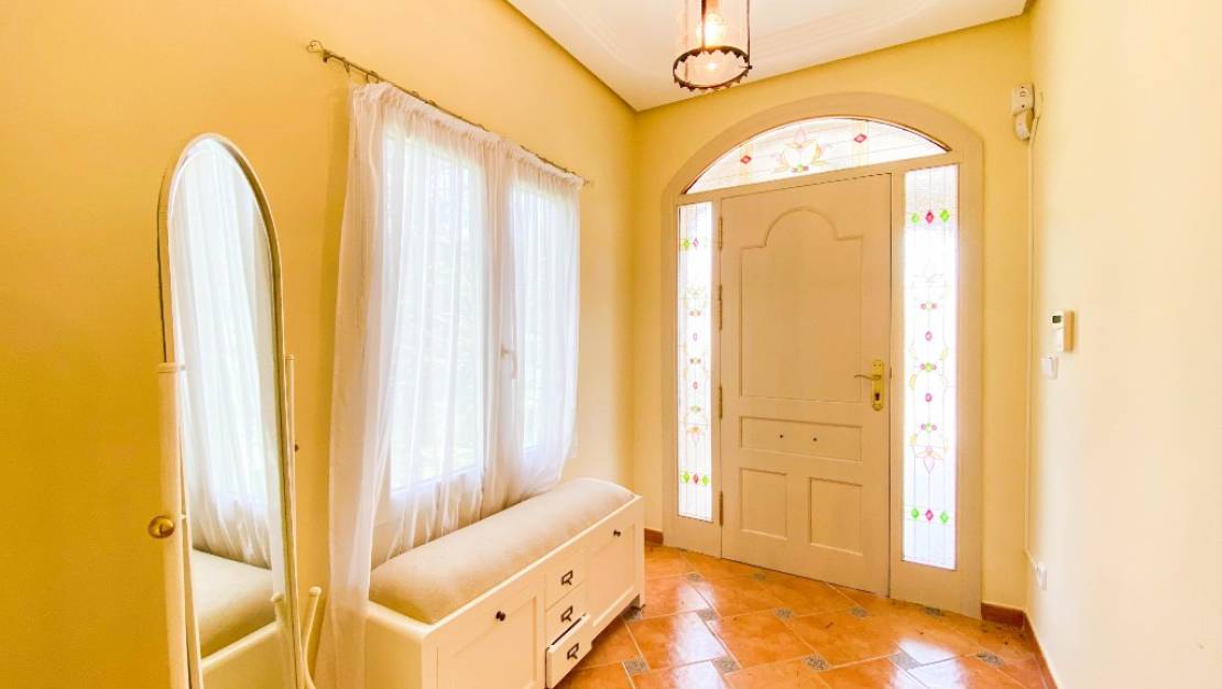 Sale - Villa - Orihuela - Villamartin