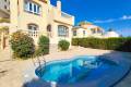 Sale - Villa - Orihuela - Villamartin