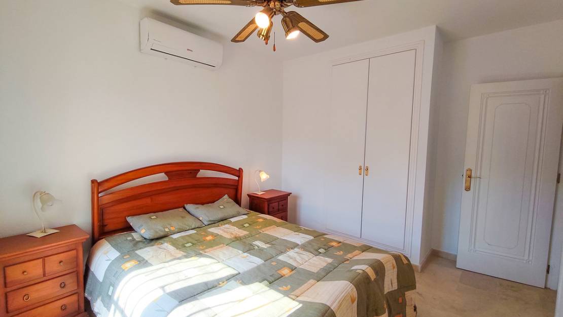 Sale - Villa - Orihuela - Villamartin