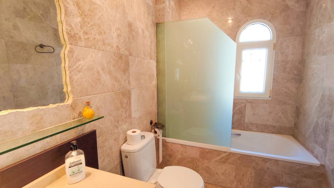 Sale - Villa - Orihuela - Villamartin
