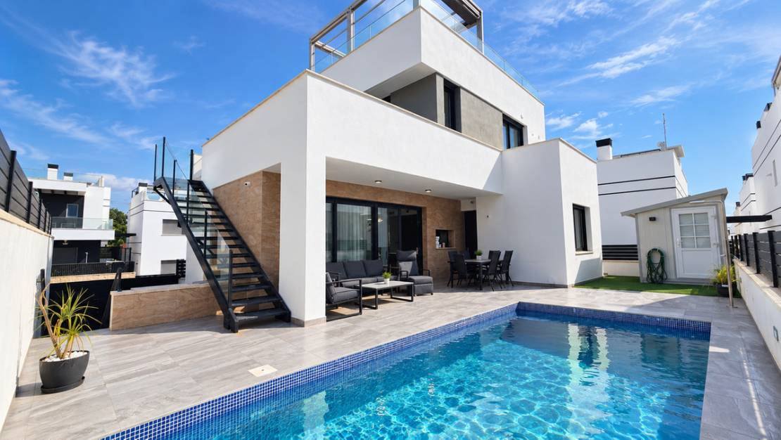 Sale - Villa - Orihuela - Villamartin
