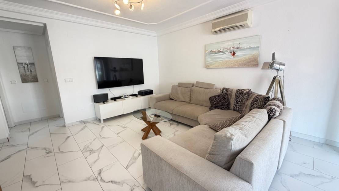 Sale - Villa - Orihuela - Villamartin