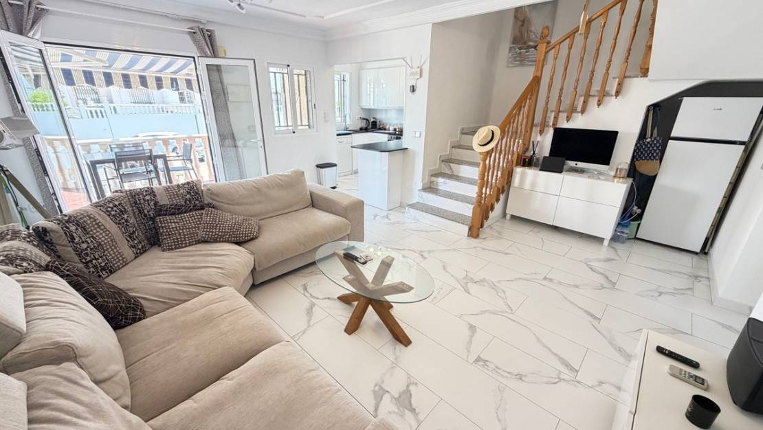 Sale - Villa - Orihuela - Villamartin