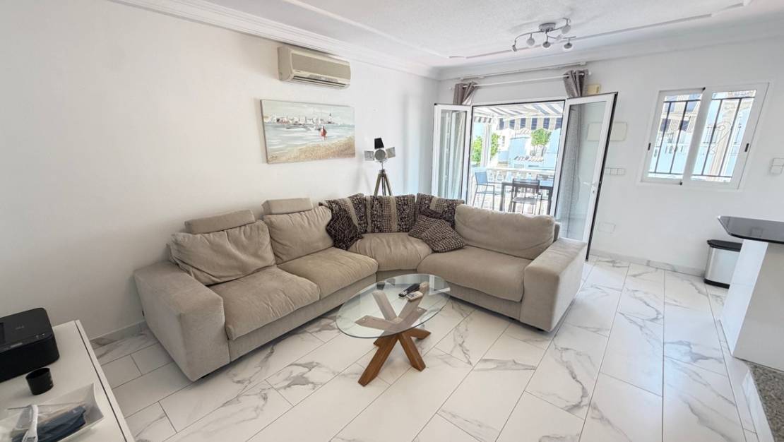 Sale - Villa - Orihuela - Villamartin
