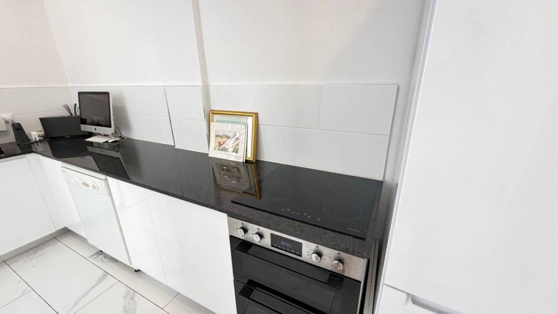 Sale - Villa - Orihuela - Villamartin