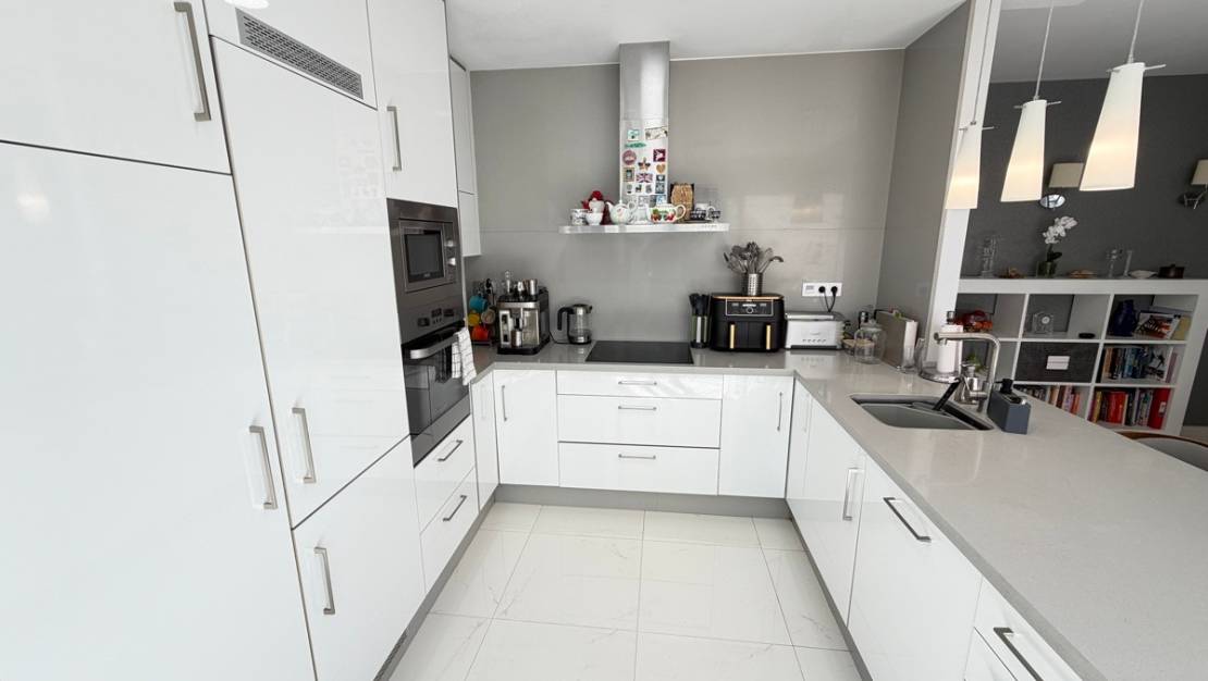 Sale - Villa - Orihuela - Villamartin