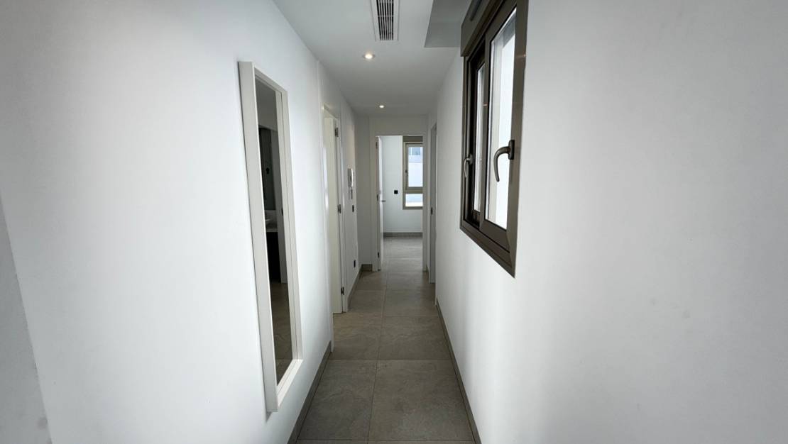 Sale - Villa - Orihuela - Villamartin