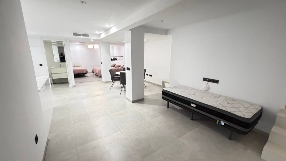 Sale - Villa - Orihuela - Villamartin