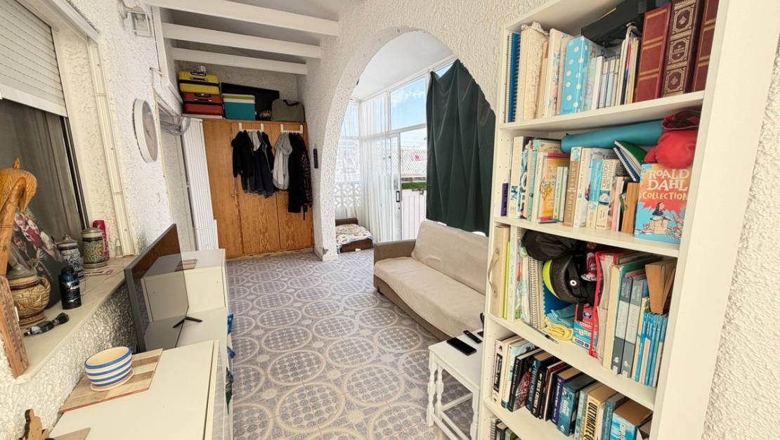 Sale - Villa - Orihuela - Villamartin