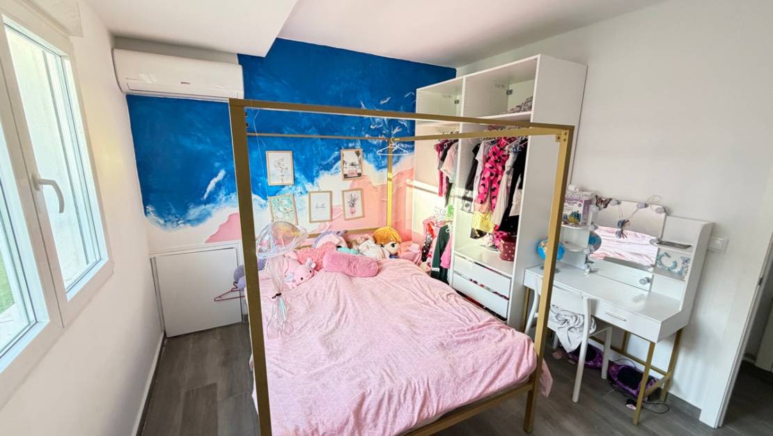 Sale - Villa - Orihuela - Villamartin