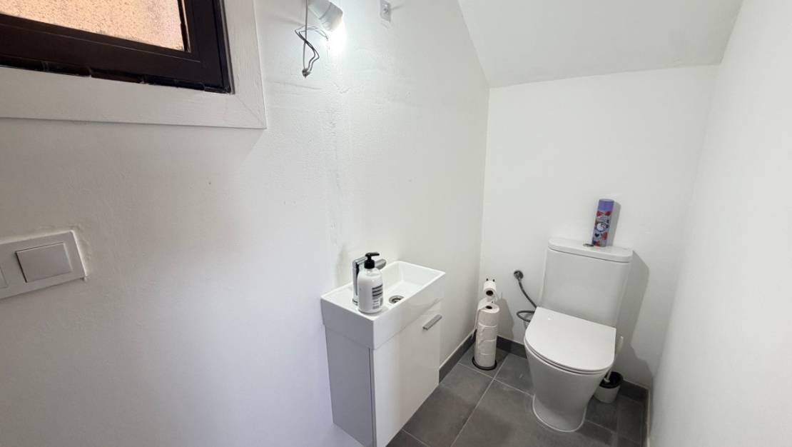Sale - Villa - Orihuela - Villamartin