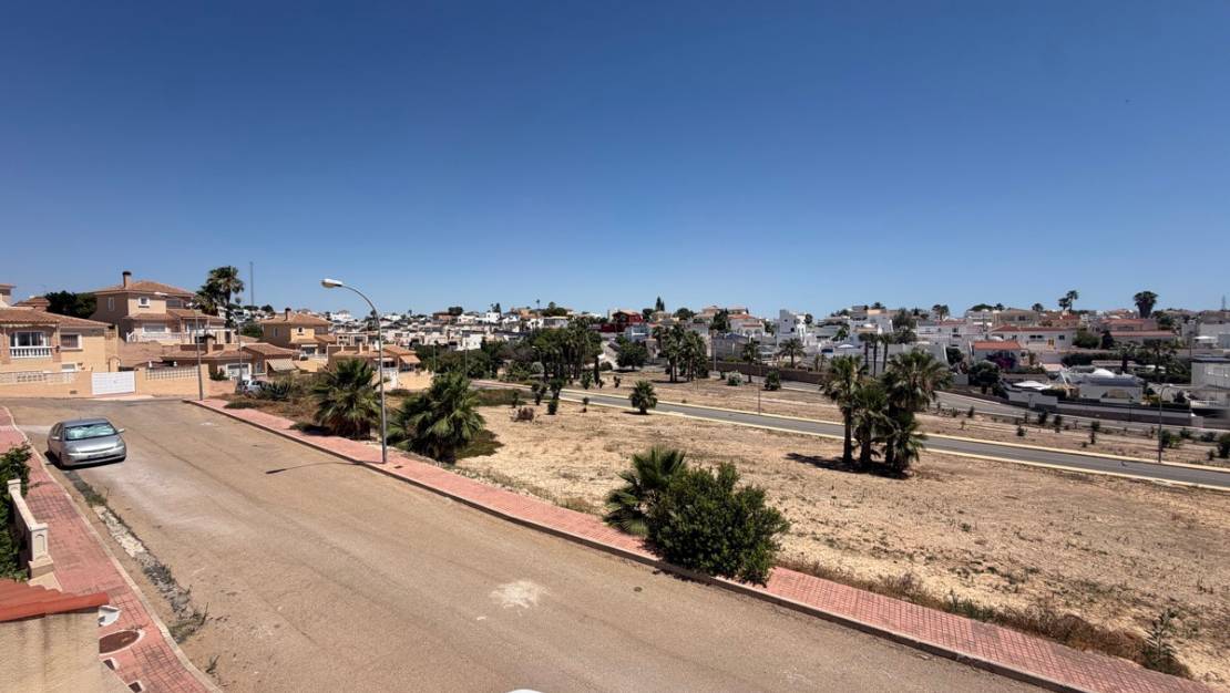 Sale - Villa - Orihuela - Villamartin